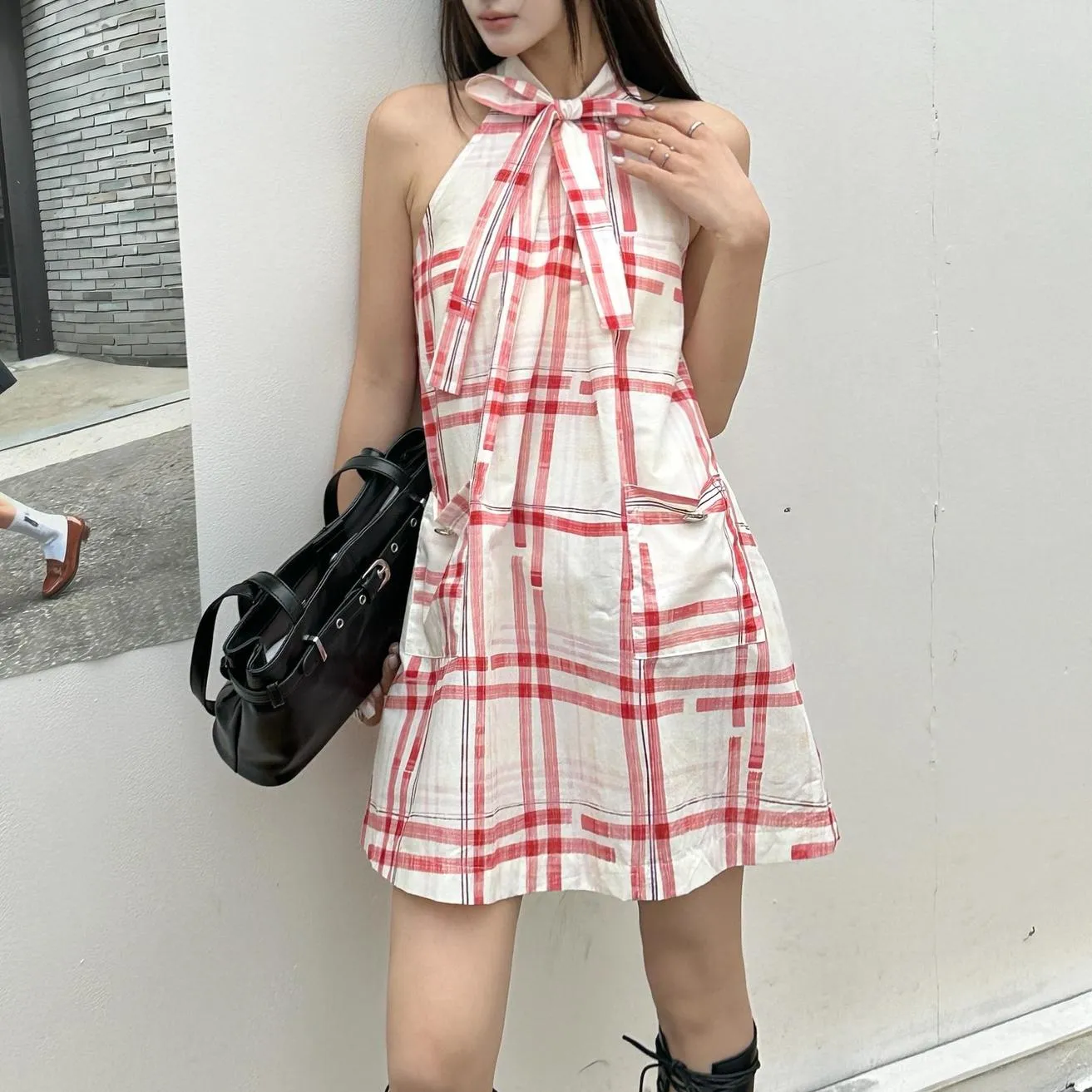 Trendy Mini Dress in Striped Pattern with Bow Tie Neckline