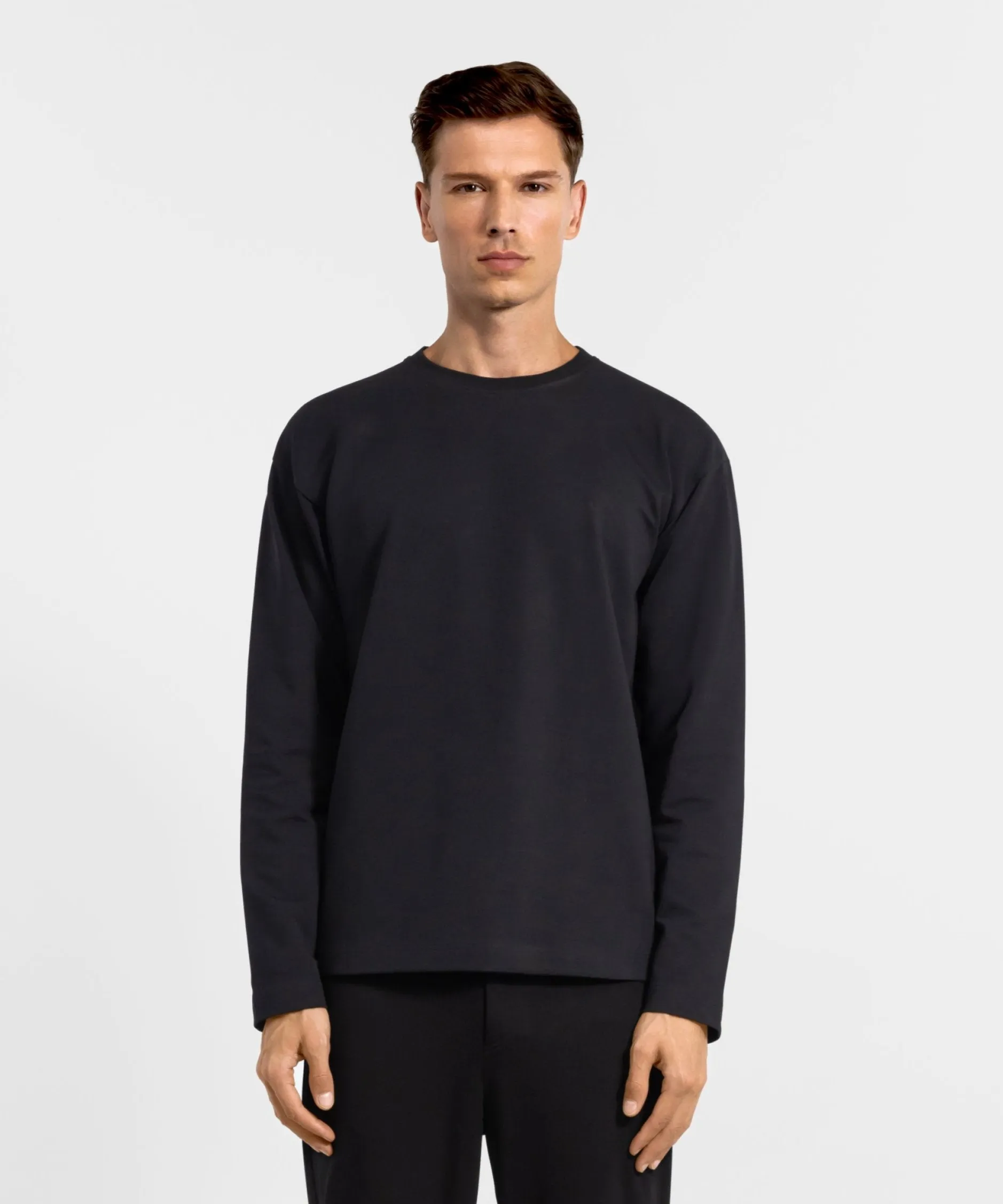 TS 03 Essence Longsleeve Black