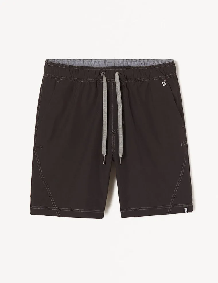 Versatility Short 7.5": Black