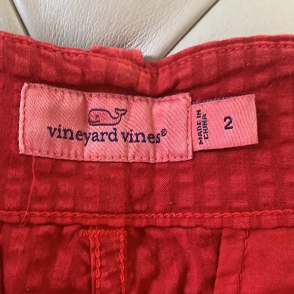 🐳Vineyard Vines Women’s 3 1/2 Everyday Short Seersucker Red Size 2🐳