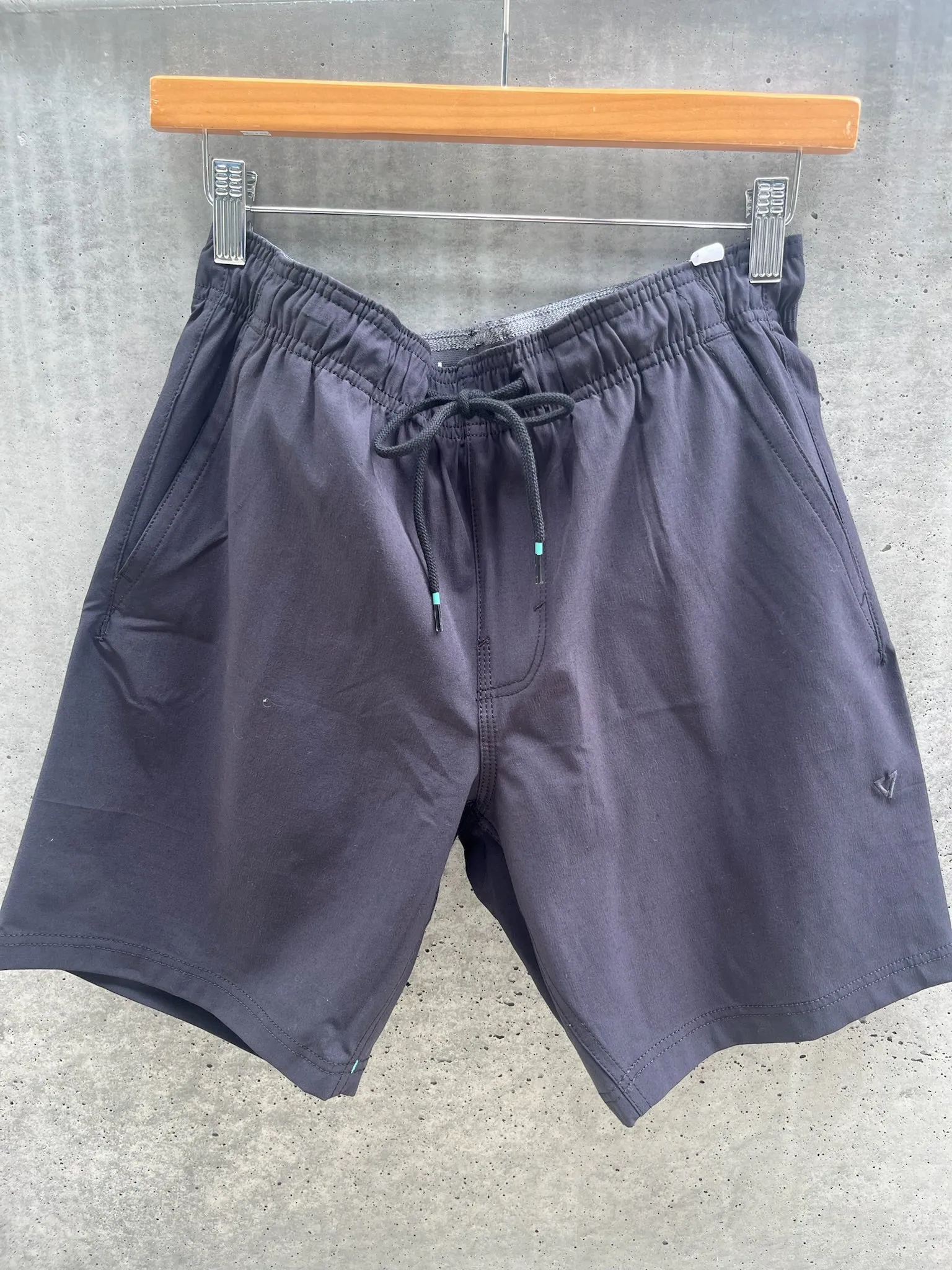 Vissla Hemp No See Ums Eco 18" Elastic Walkshort