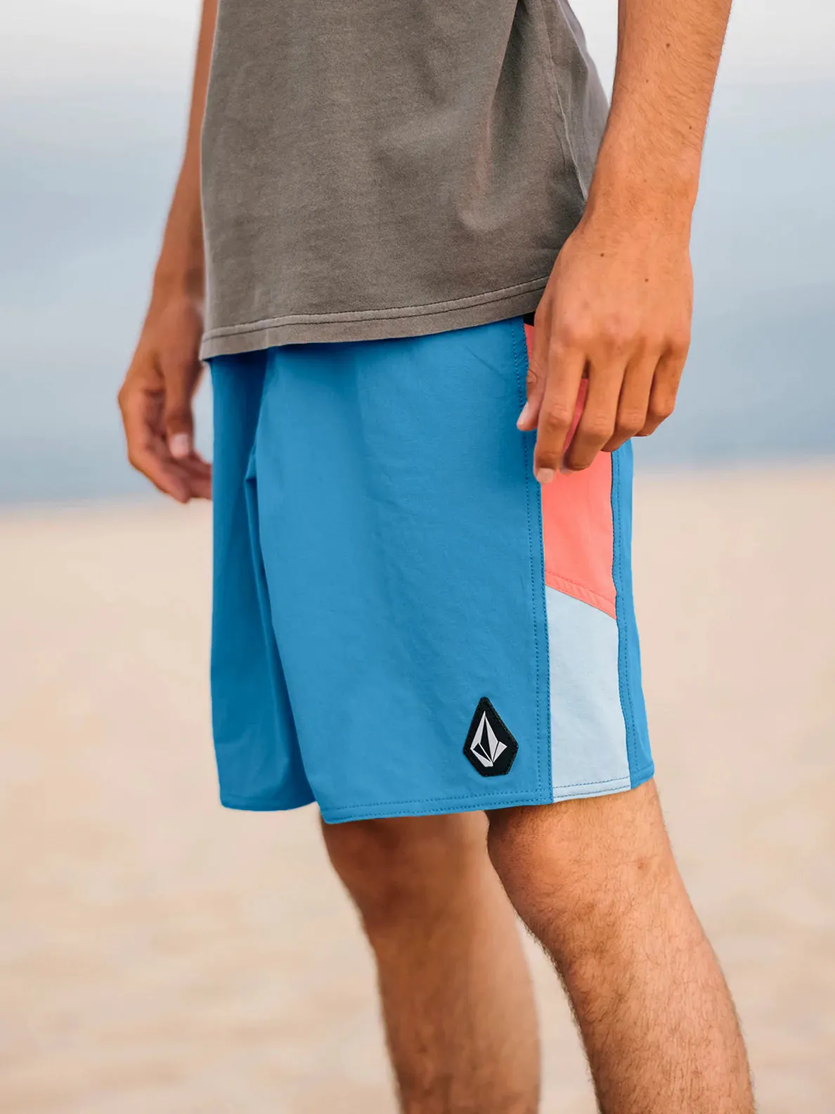 Volcom Mens Stone Dreams Liberator Trunks