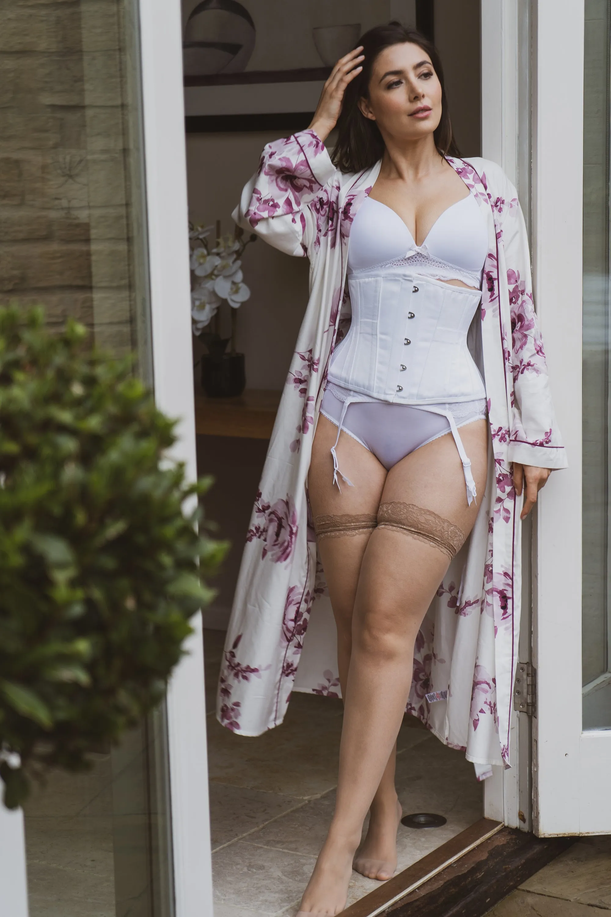 White Expert Waist Training Underbust Bridal Corset