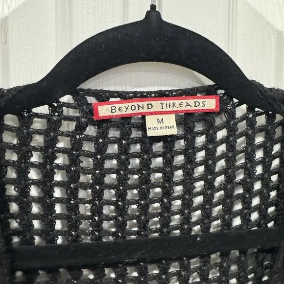 Womens BEYOND THREADS PERU Black Cardigan 90% Baby Alpaca Medium M Crochet Knit