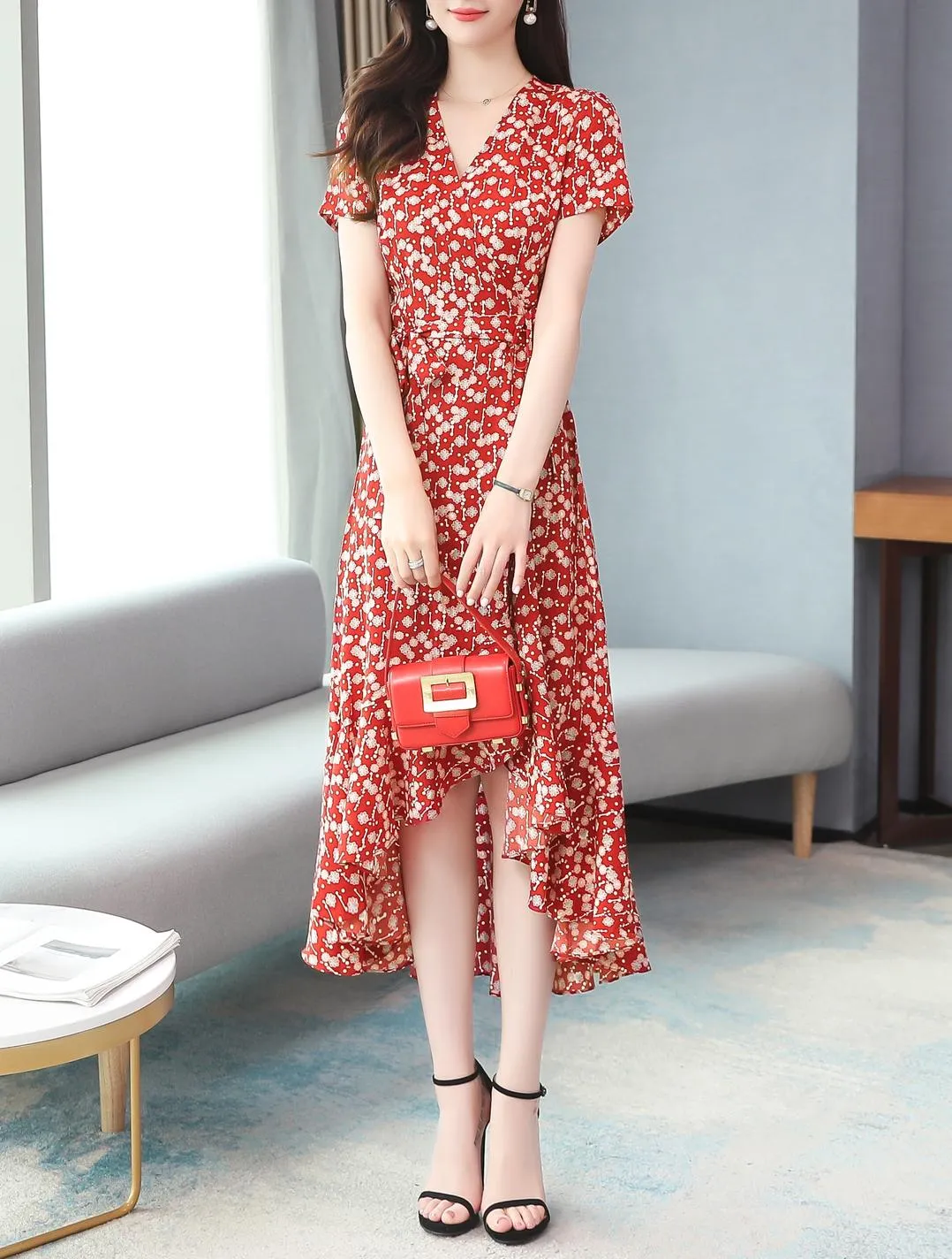 Women's Vacation-Ready Chiffon Dress with V-Neck and Waist Gather