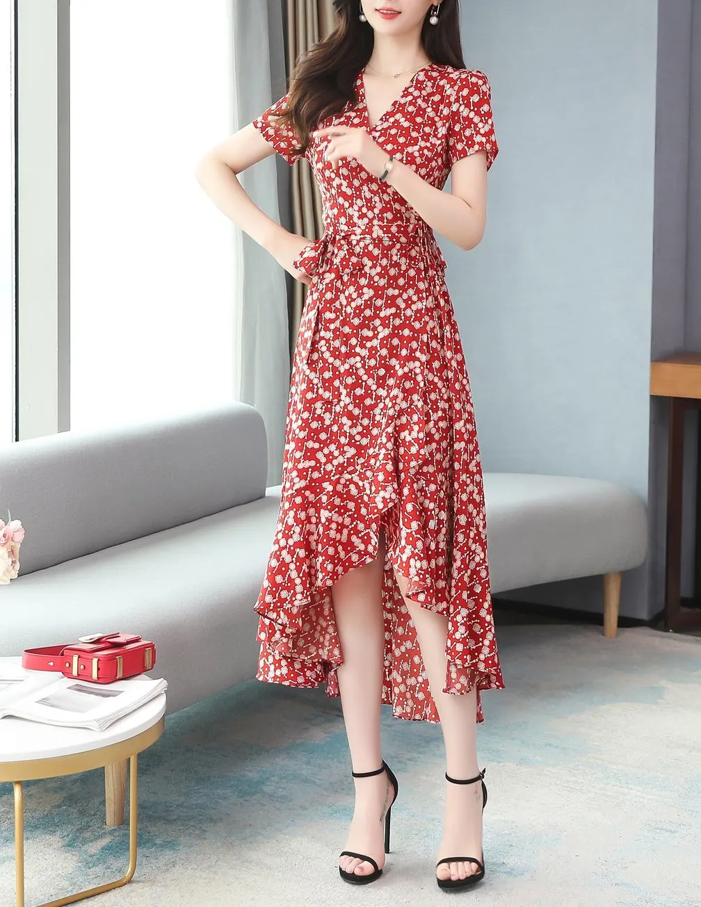 Women's Vacation-Ready Chiffon Dress with V-Neck and Waist Gather