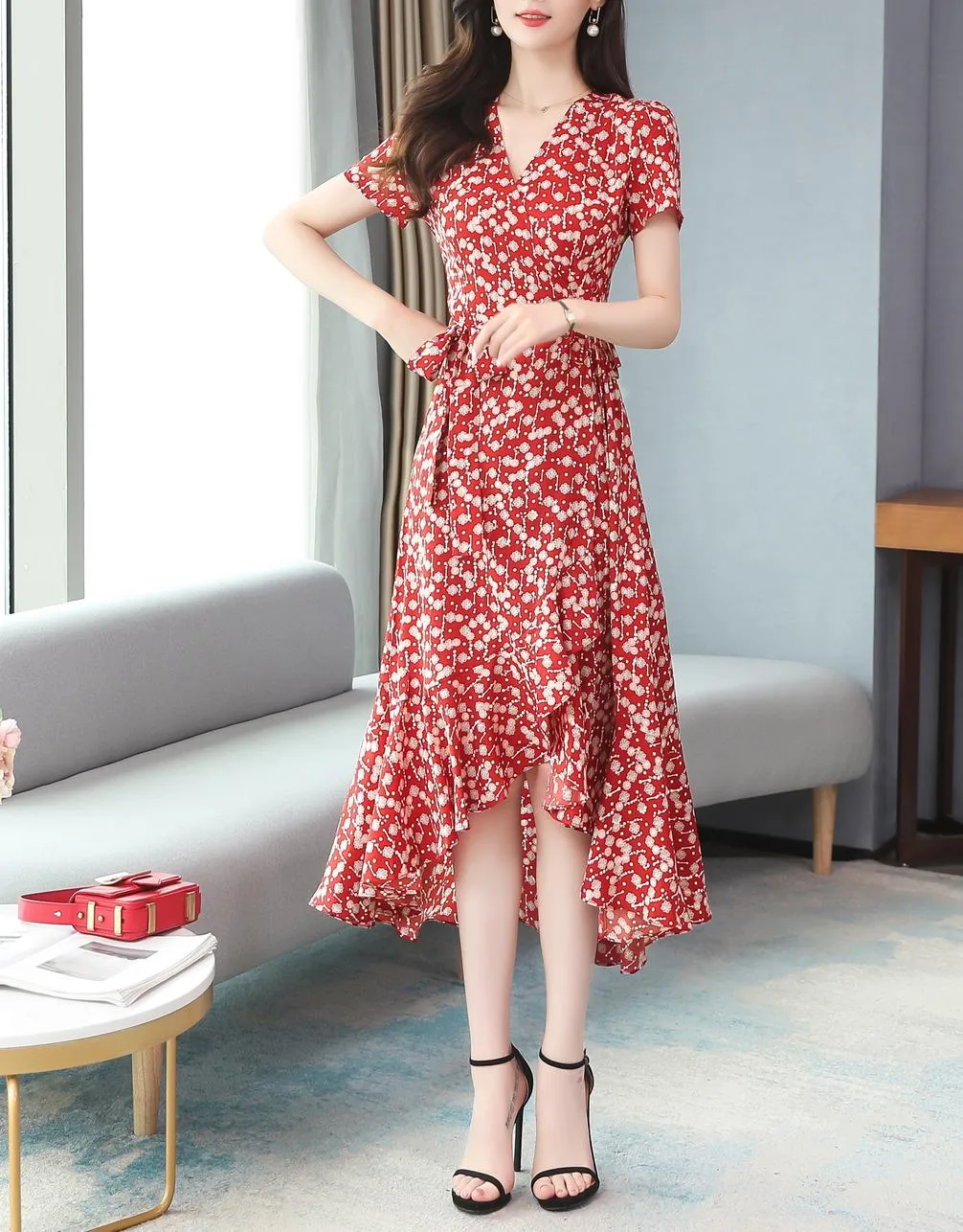 Women's Vacation-Ready Chiffon Dress with V-Neck and Waist Gather