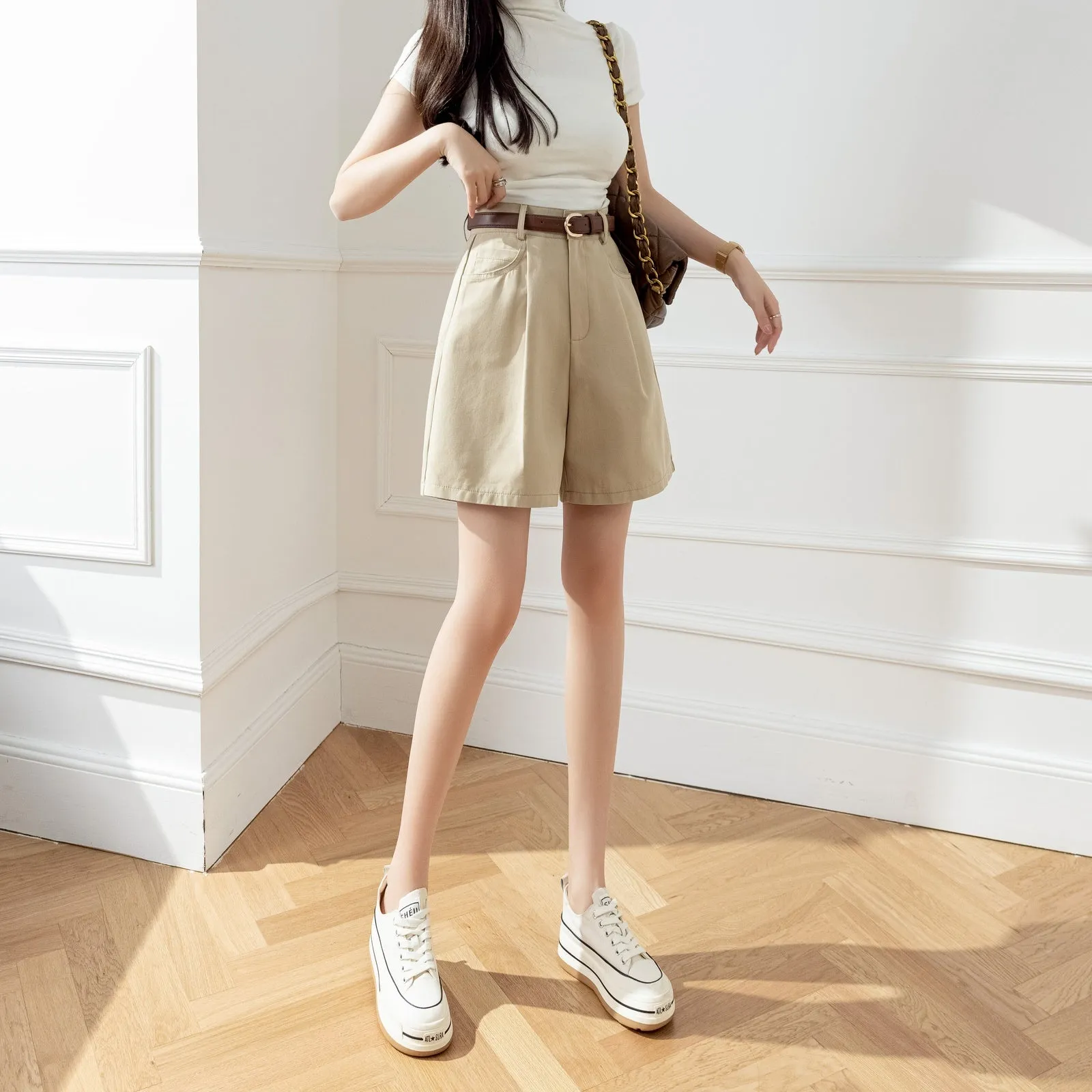 Women's Versatile A-Line Wide Leg Chino Shorts for Casual Wear